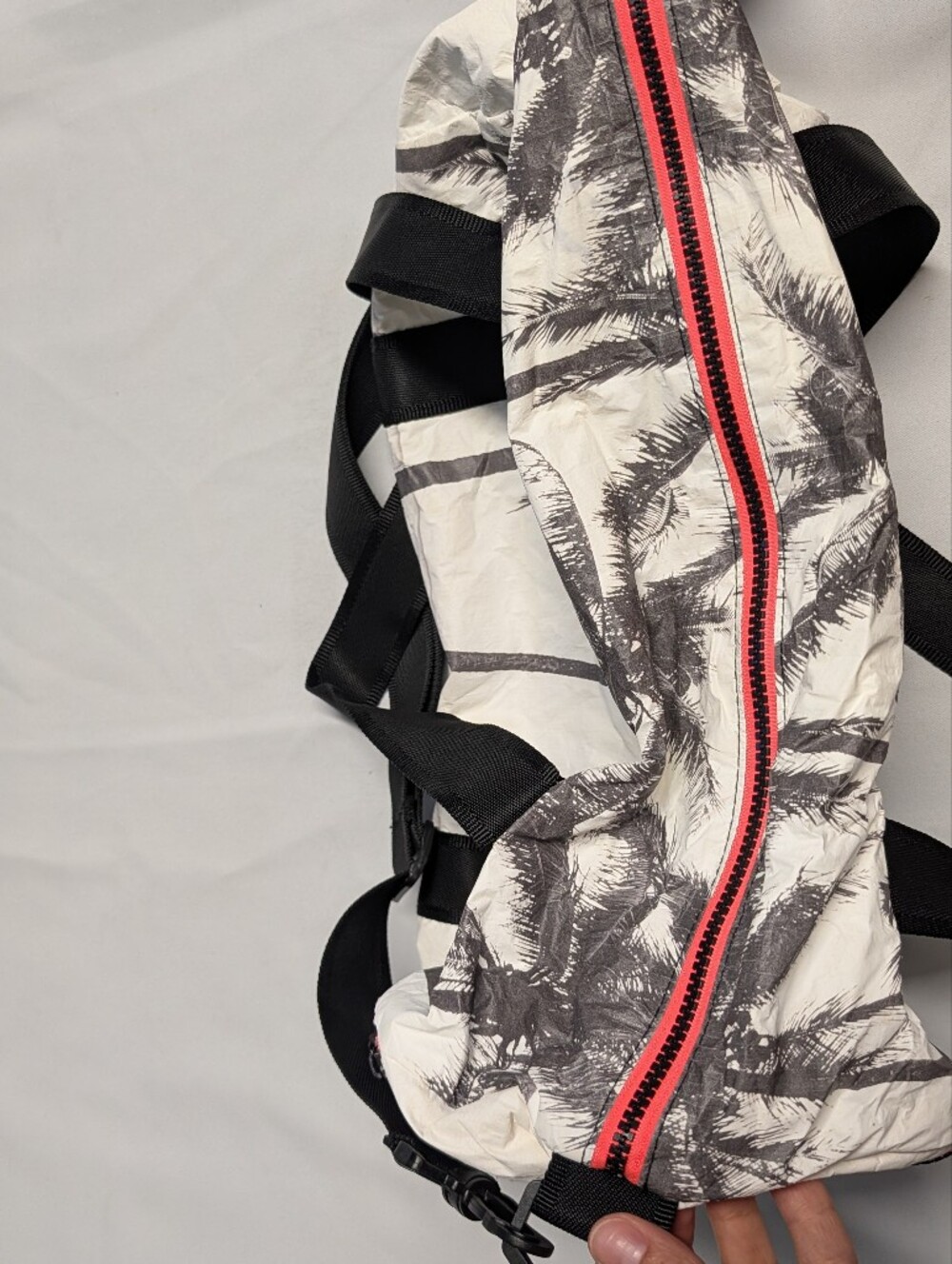 ALOHA Collection Black & White Palm-Print Travel Duffel with Red Trim - Picture 8 of 15